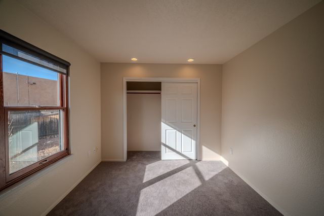 4144 Cheyenne, Santa Fe, NM 87507