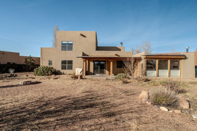4144 Cheyenne, Santa Fe, NM 87507