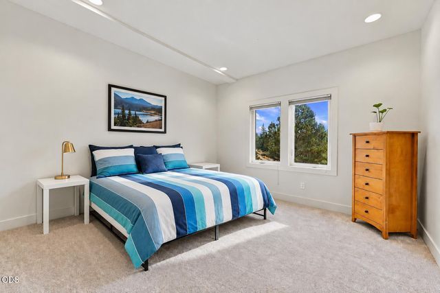 2244 NW Lolo Drive, Bend, OR 97703