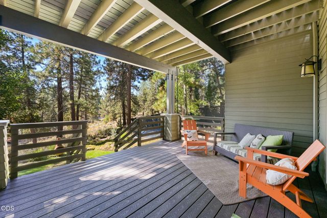 2244 NW Lolo Drive, Bend, OR 97703