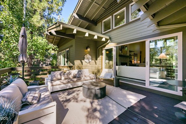 2244 NW Lolo Drive, Bend, OR 97703