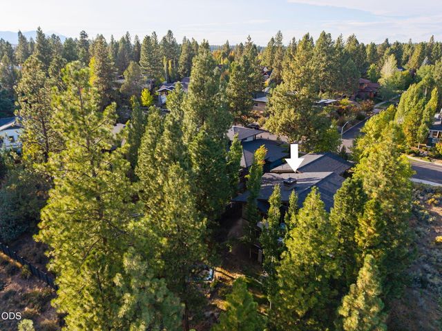 2244 NW Lolo Drive, Bend, OR 97703