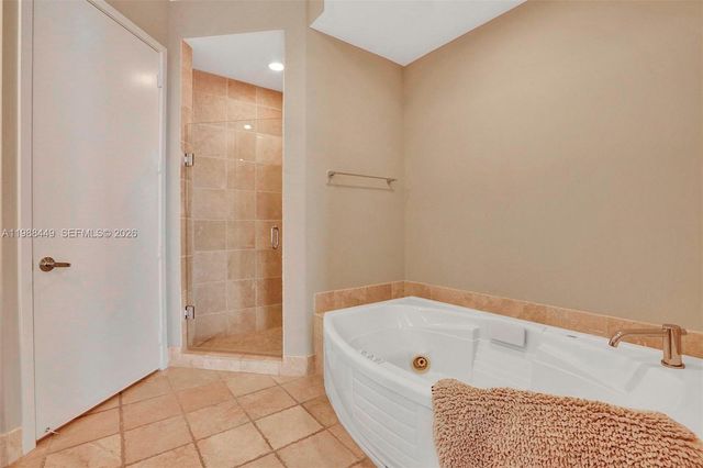 18201 Collins Ave 5405, Sunny Isles Beach, FL 33160