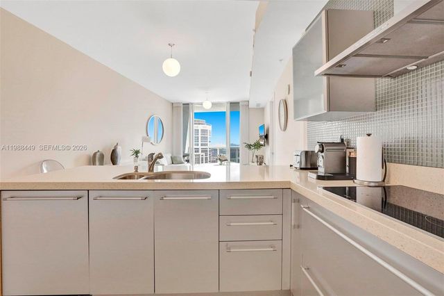 18201 Collins Ave 5405, Sunny Isles Beach, FL 33160