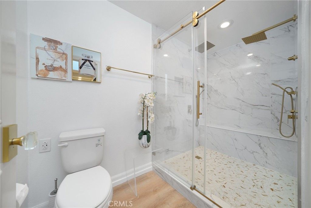 Image 17 of property listing at 67 Sea Island Drive, Newport Beach, CA 92660