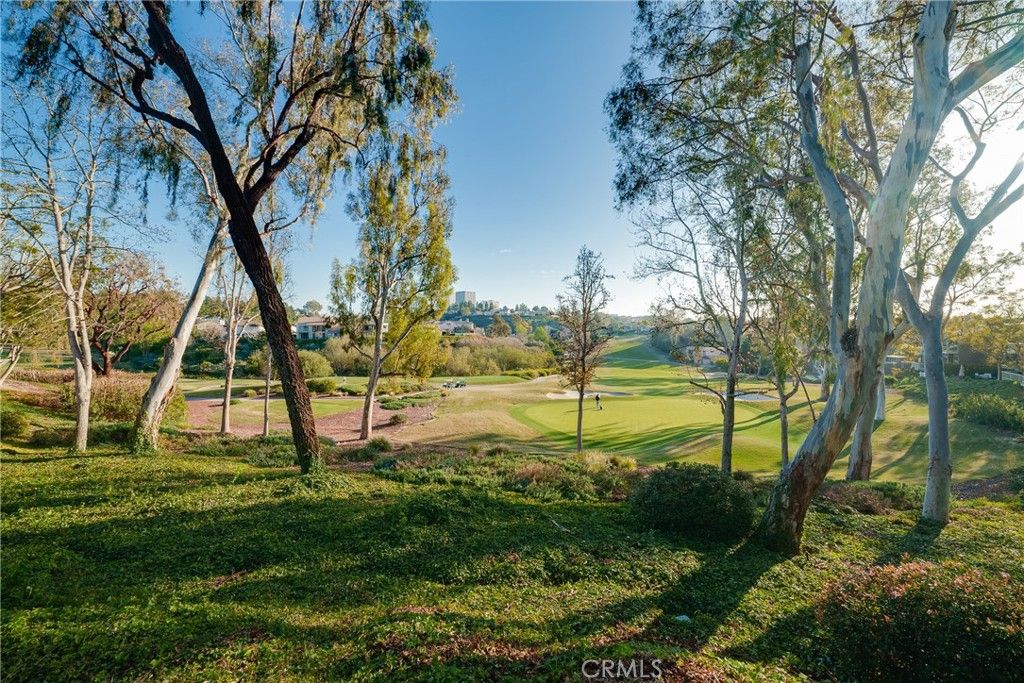 Image 28 of property listing at 67 Sea Island Drive, Newport Beach, CA 92660