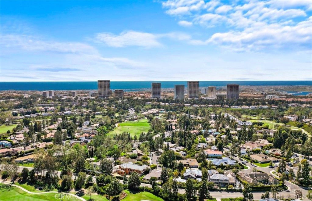 Image 33 of property listing at 67 Sea Island Drive, Newport Beach, CA 92660