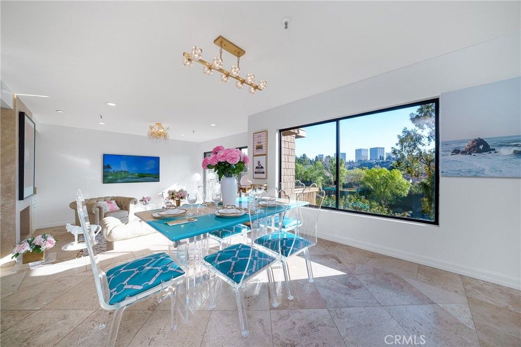 Image 5 of property listing at 67 Sea Island Drive, Newport Beach, CA 92660