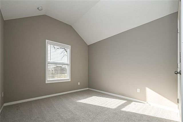 3330 N 128th Terrace, Kansas City, KS 66109