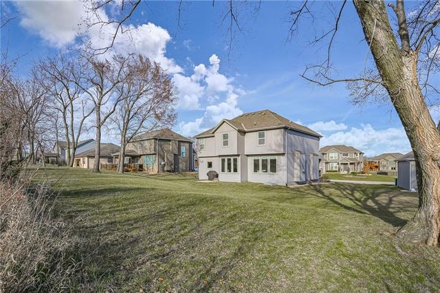 3330 N 128th Terrace, Kansas City, KS 66109