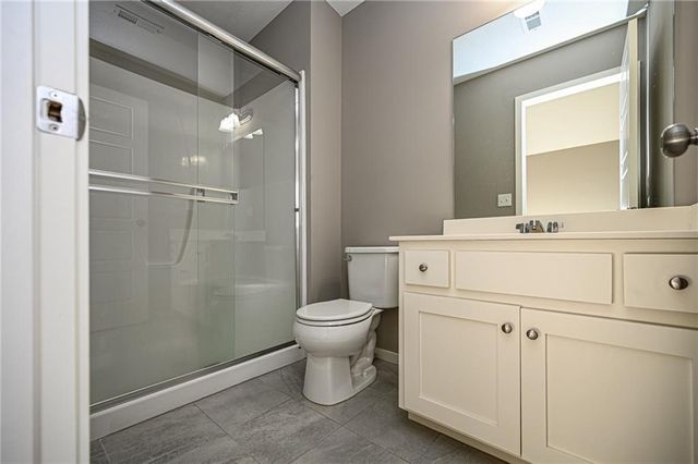 3330 N 128th Terrace, Kansas City, KS 66109