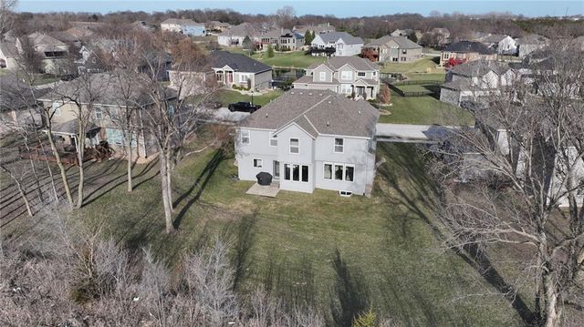 3330 N 128th Terrace, Kansas City, KS 66109