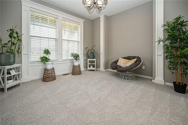 3330 N 128th Terrace, Kansas City, KS 66109