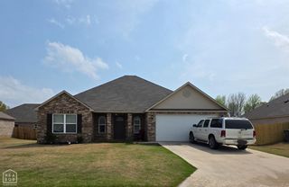 5702 Wendy Street, Paragould, AR 72450