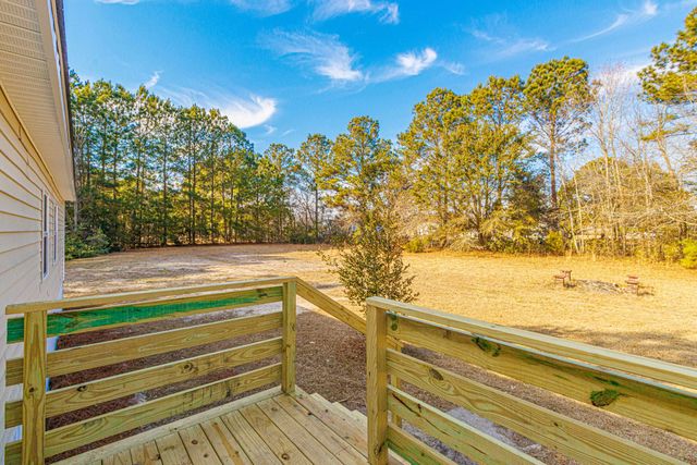 2179 Jasmine Rd., Loris, SC 29569