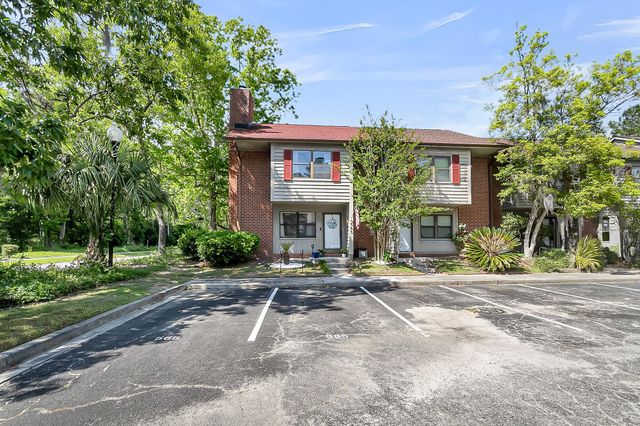 565 Travelers Boulevard, Summerville, SC 29485