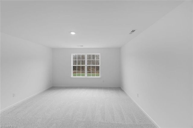 5253 Amaryllis Way, Winston-salem, NC 27104