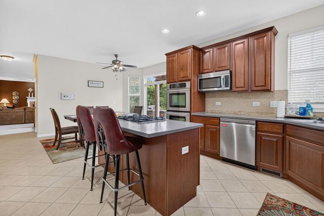 26602 Grande Poplar Court, Plainfield, IL 60585