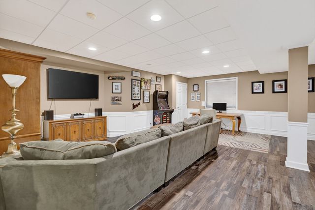 26602 Grande Poplar Court, Plainfield, IL 60585