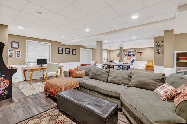 26602 Grande Poplar Court, Plainfield, IL 60585