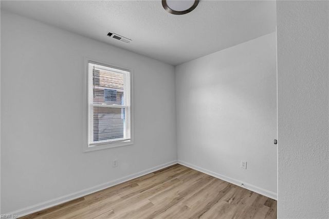 1003 41st ST, Newport News, VA 23607