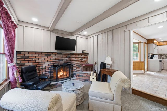 20 Musket Drive, Shirley, NY 11967
