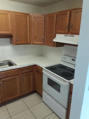 7662 Kimberly Boulevard 1-3, North Lauderdale, FL 33068