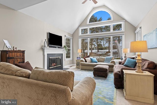 825 BAINBRIDGE DR, West Chester, PA 19382