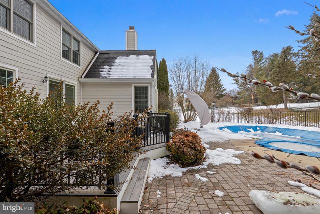 825 BAINBRIDGE DR, West Chester, PA 19382