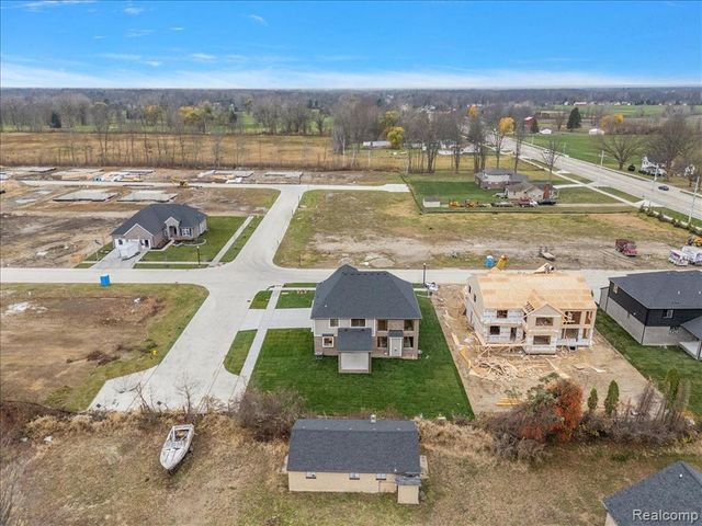 50896 Mistwood Drive, Macomb, MI 48042