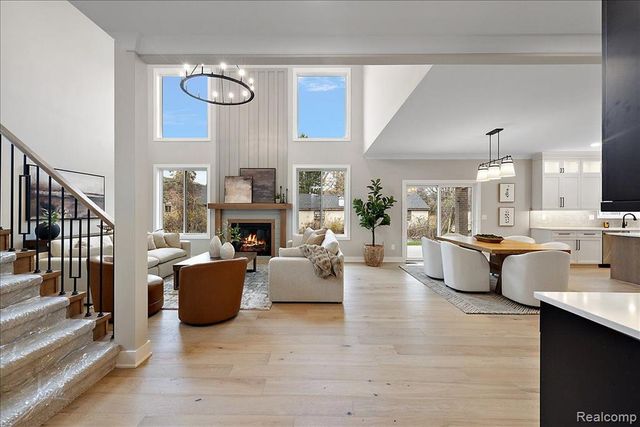 50896 Mistwood Drive, Macomb, MI 48042