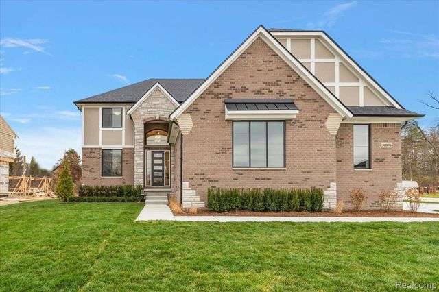 50896 Mistwood Drive, Macomb, MI 48042