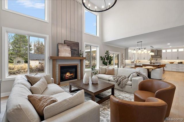 50896 Mistwood Drive, Macomb, MI 48042