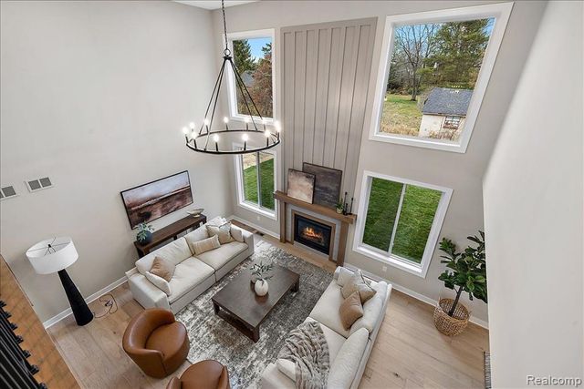 50896 Mistwood Drive, Macomb, MI 48042