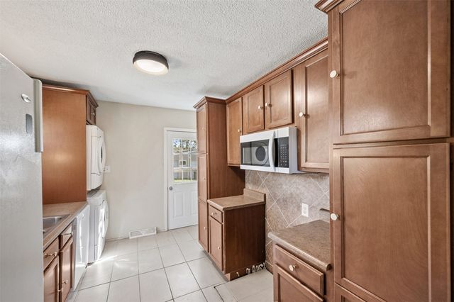 217 E Park Avenue, Des Moines, IA 50315