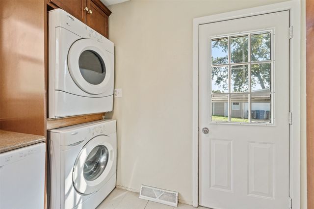 217 E Park Avenue, Des Moines, IA 50315