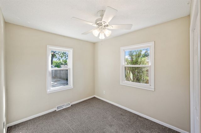 217 E Park Avenue, Des Moines, IA 50315