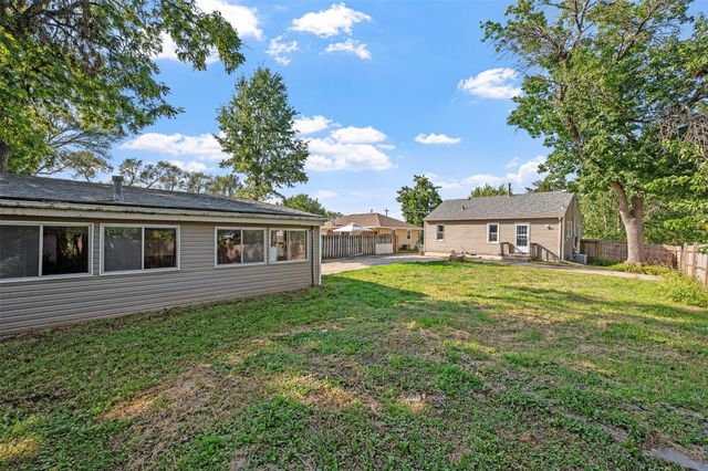 217 E Park Avenue, Des Moines, IA 50315
