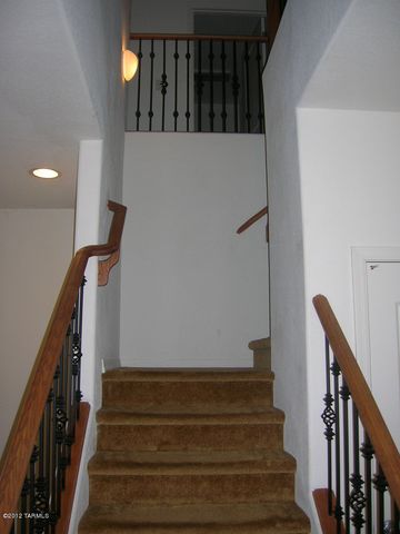9008 N Roebling Drive W, Tucson, AZ 85742