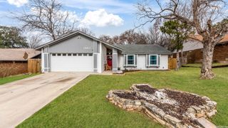 7863 Hawk Trail, San Antonio, TX 78250