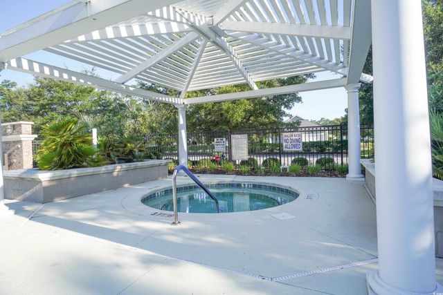 530 Inverrary St., Murrells Inlet, SC 29576