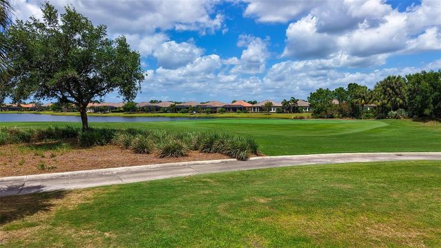 13731 MESSINA LOOP 102, Bradenton, FL 34211