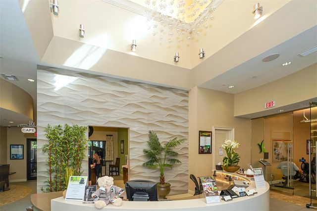 13731 MESSINA LOOP 102, Bradenton, FL 34211