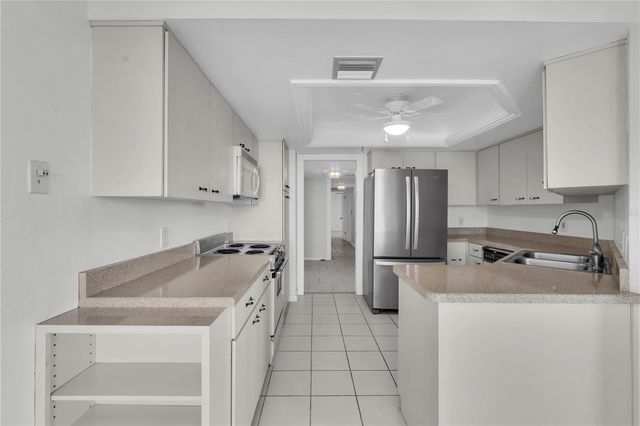 5950 PELICAN BAY PLAZA S 601, Gulfport, FL 33707