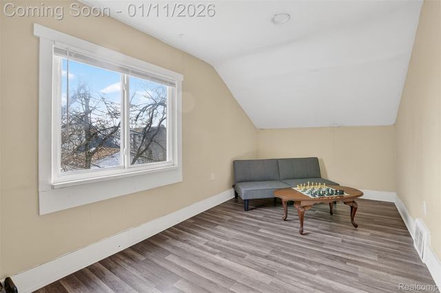 1413 Lincoln Avenue, Flint, MI 48507