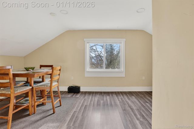 1413 Lincoln Avenue, Flint, MI 48507