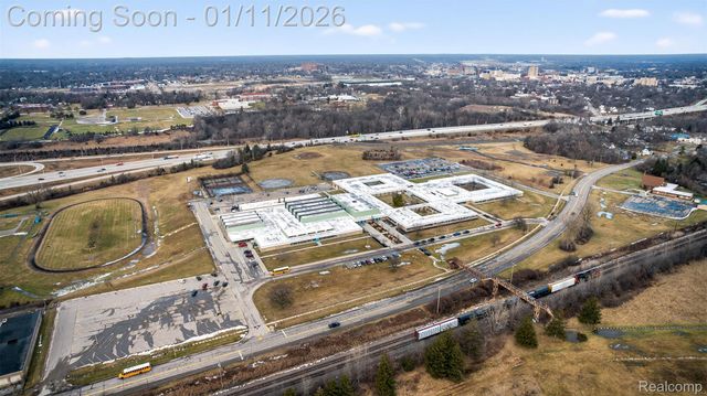 1413 Lincoln Avenue, Flint, MI 48507