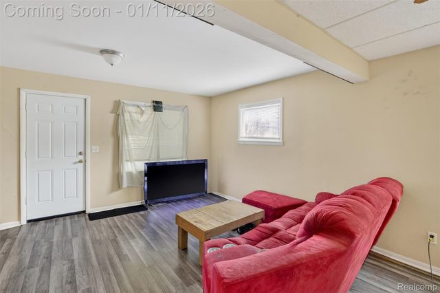 1413 Lincoln Avenue, Flint, MI 48507