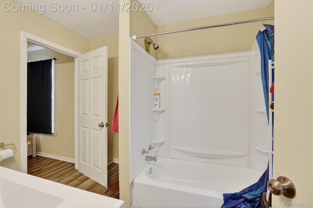 1413 Lincoln Avenue, Flint, MI 48507