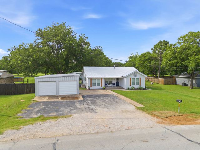 308 W 1st Street, Springtown, TX 76082